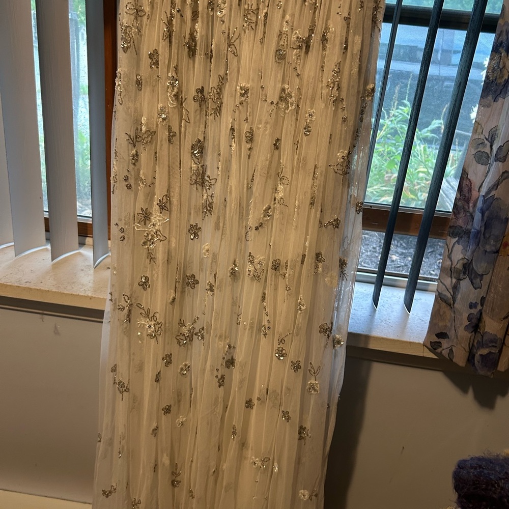 Needle and Thread beaded bridal gown - Picture 4 of 4